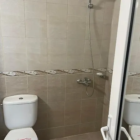 מלון Eco Palace 3*