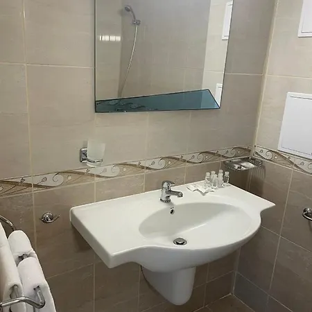 Eco Palace Hotell